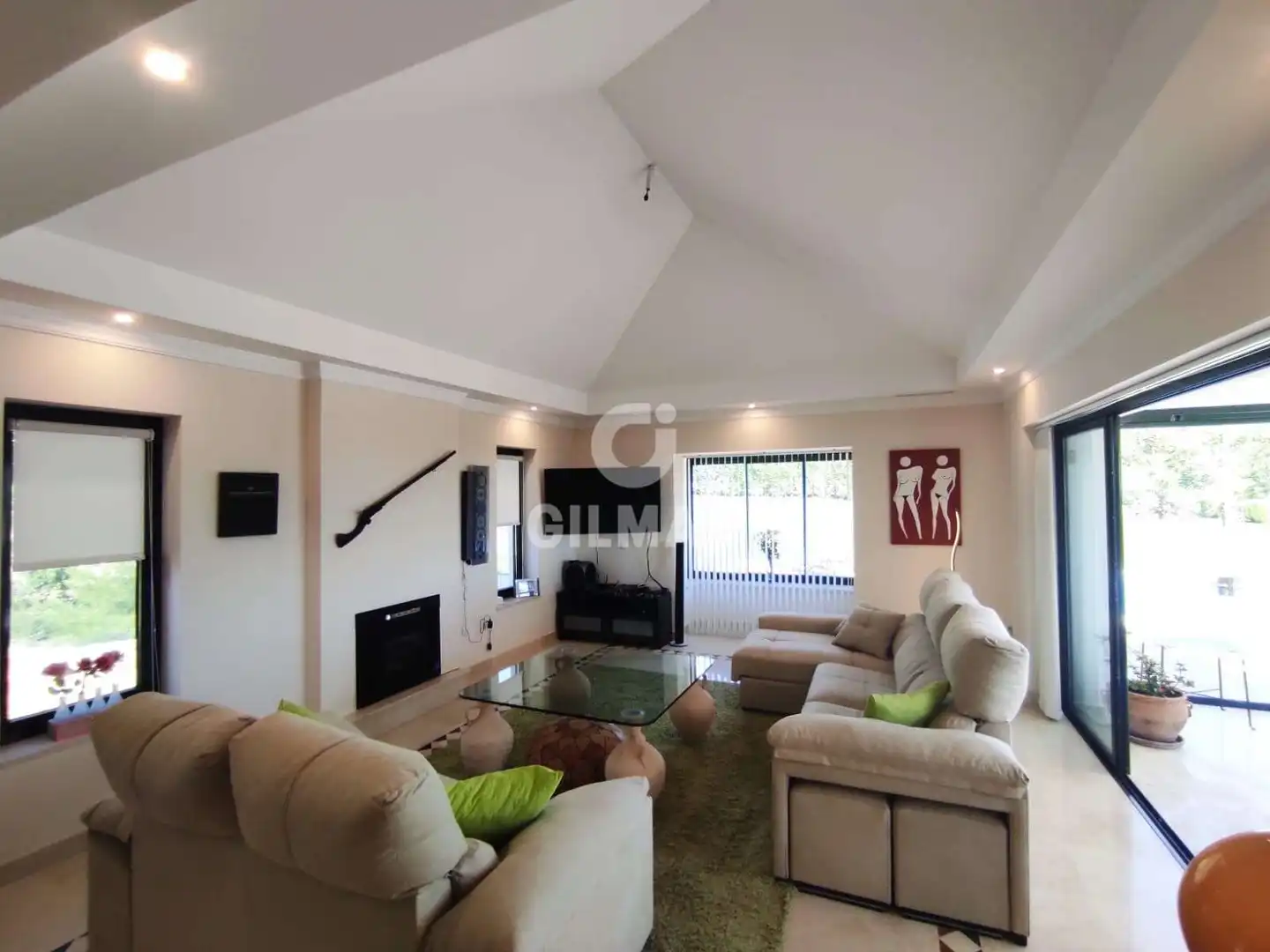 Sala de estar de Casa o chalet en venta en Arcos de la Frontera con Calefacción, Jardín privado y Piscina