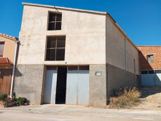 Nave industrial en Venta en Calle San Miguel, 35 en Torrecilla de Alcañiz
