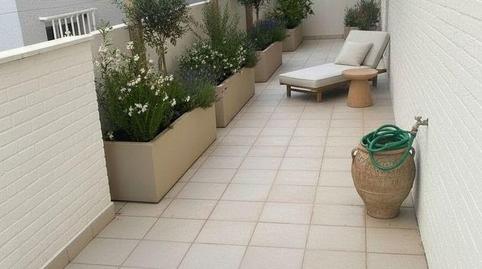 Foto 3 de Planta baixa en venda a La Font d'en Fargues,  Barcelona Capital