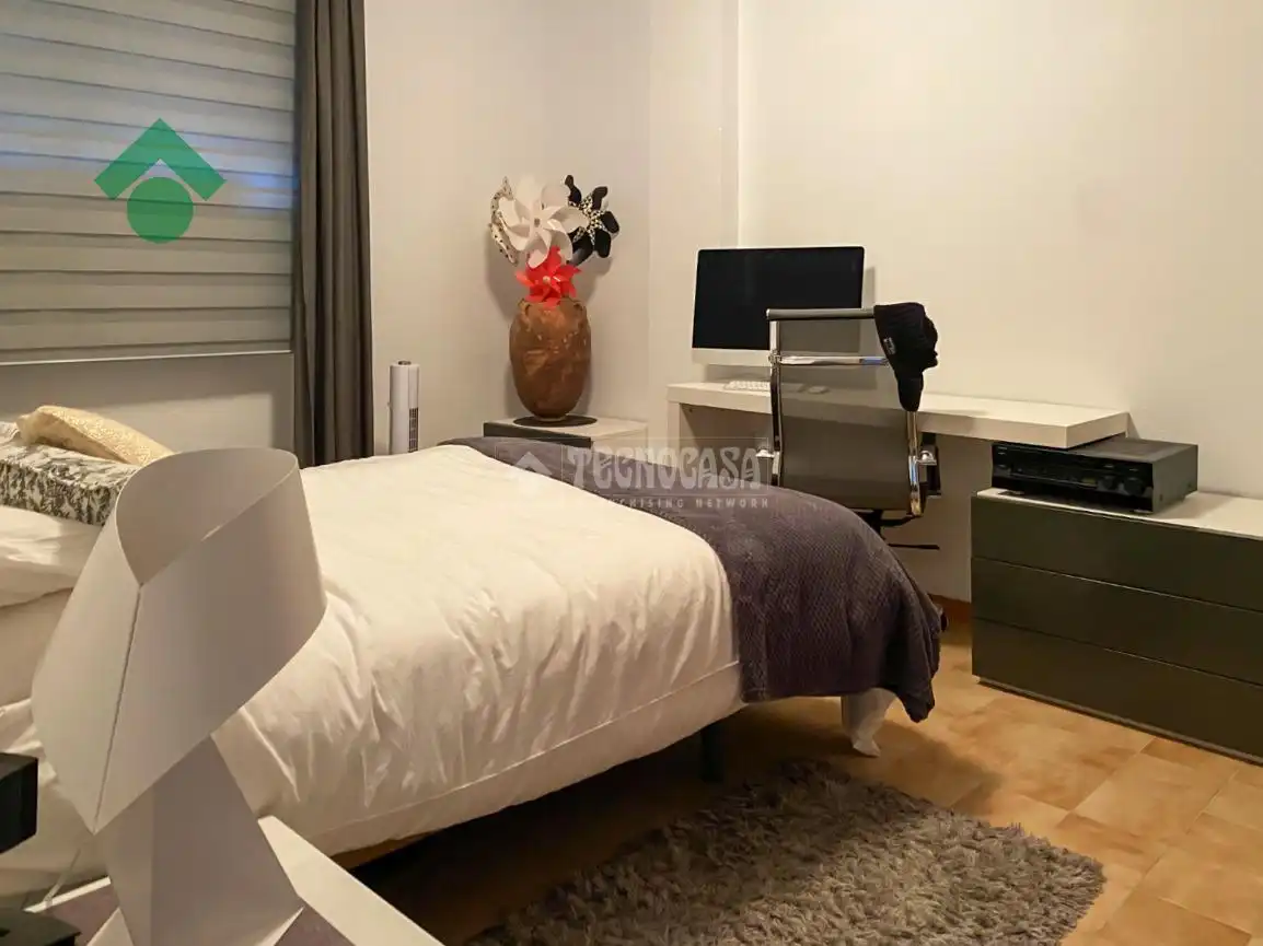 Bedroom of Flat for sale in Almuñécar  with Furnished, Balcony and Community pool
