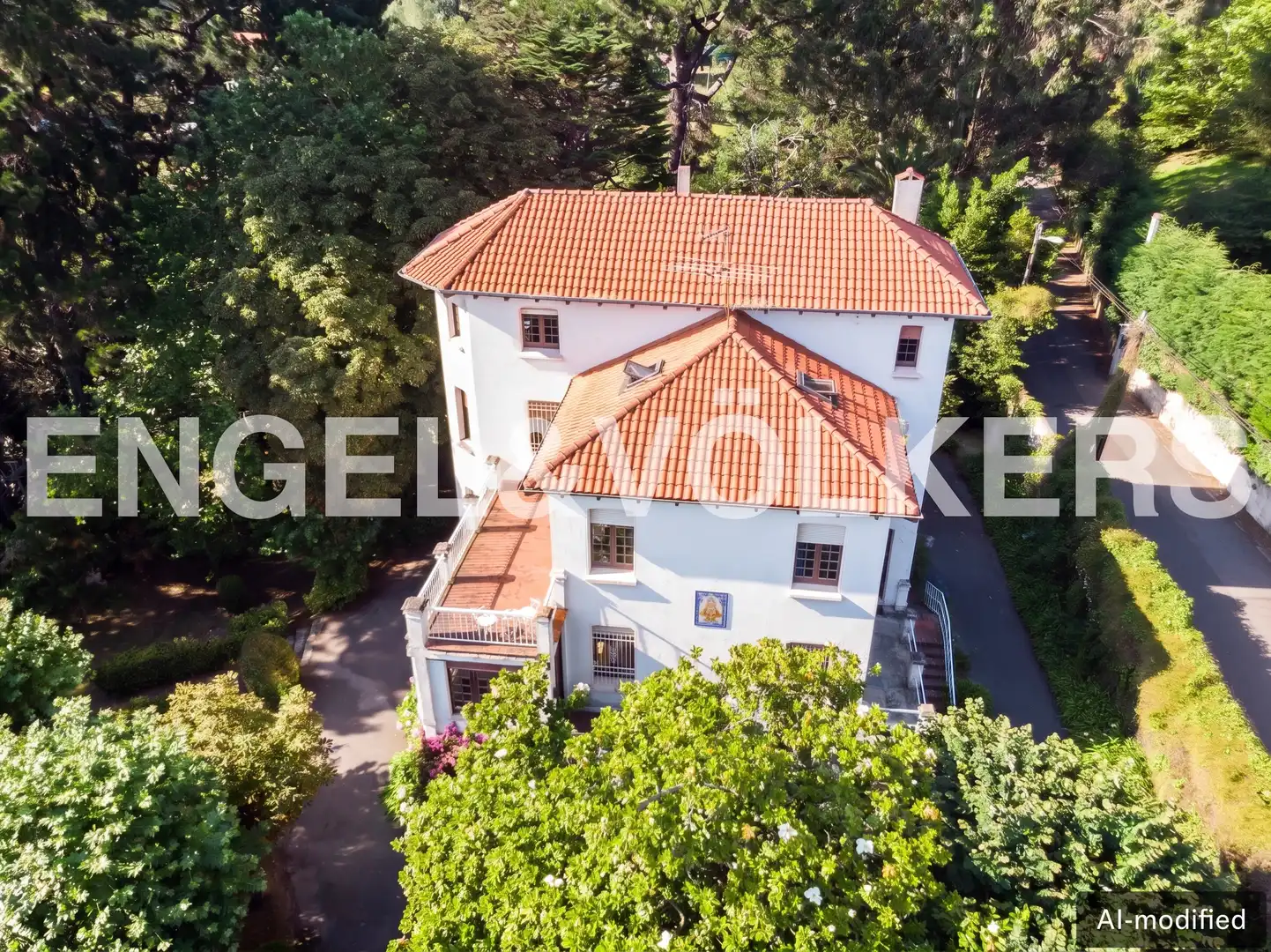 Vista exterior de Casa o xalet en venda en Gijón  amb Calefacció, Jardí privat i Terrassa