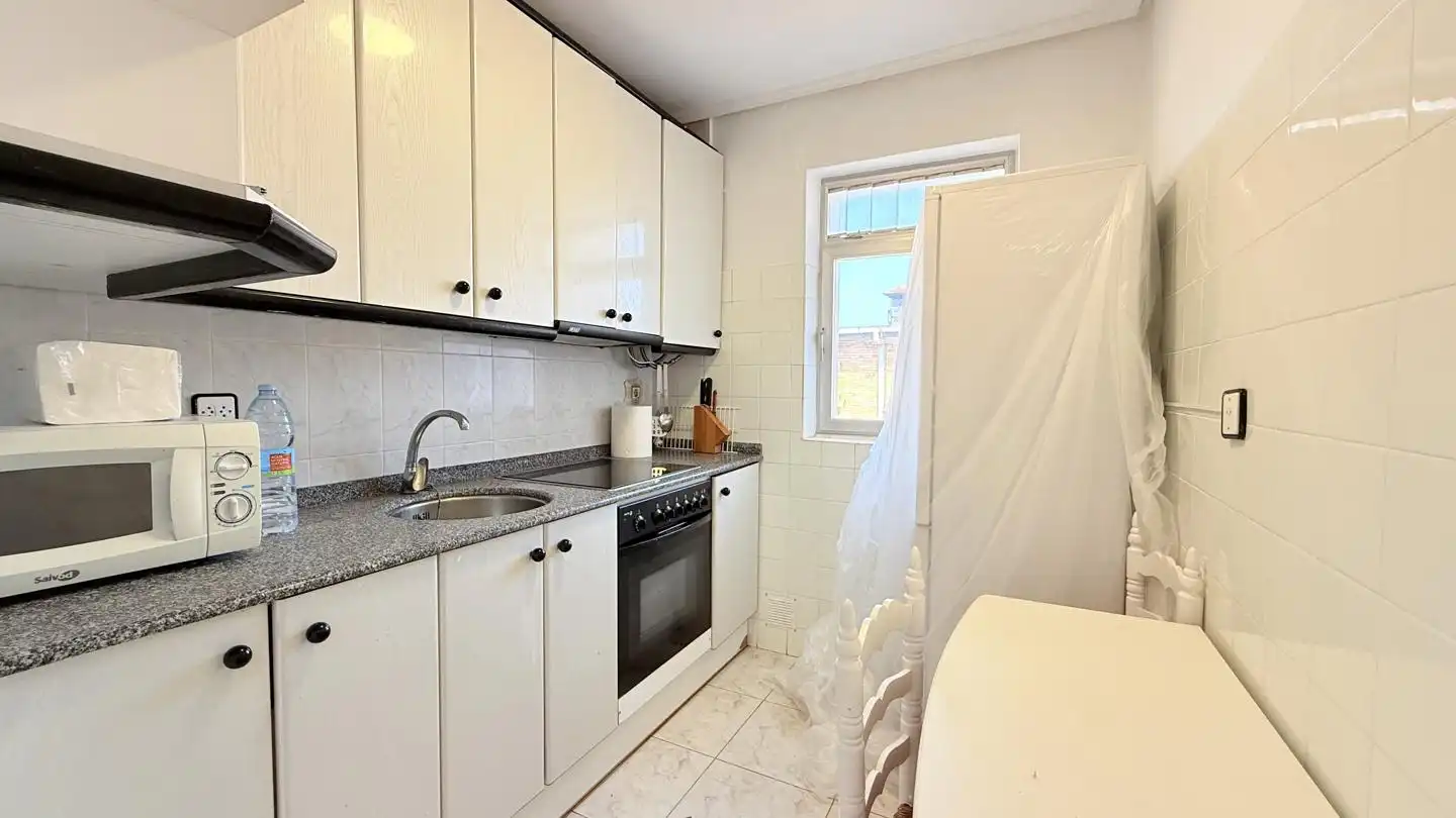 Kitchen of Flat for sale in Laredo