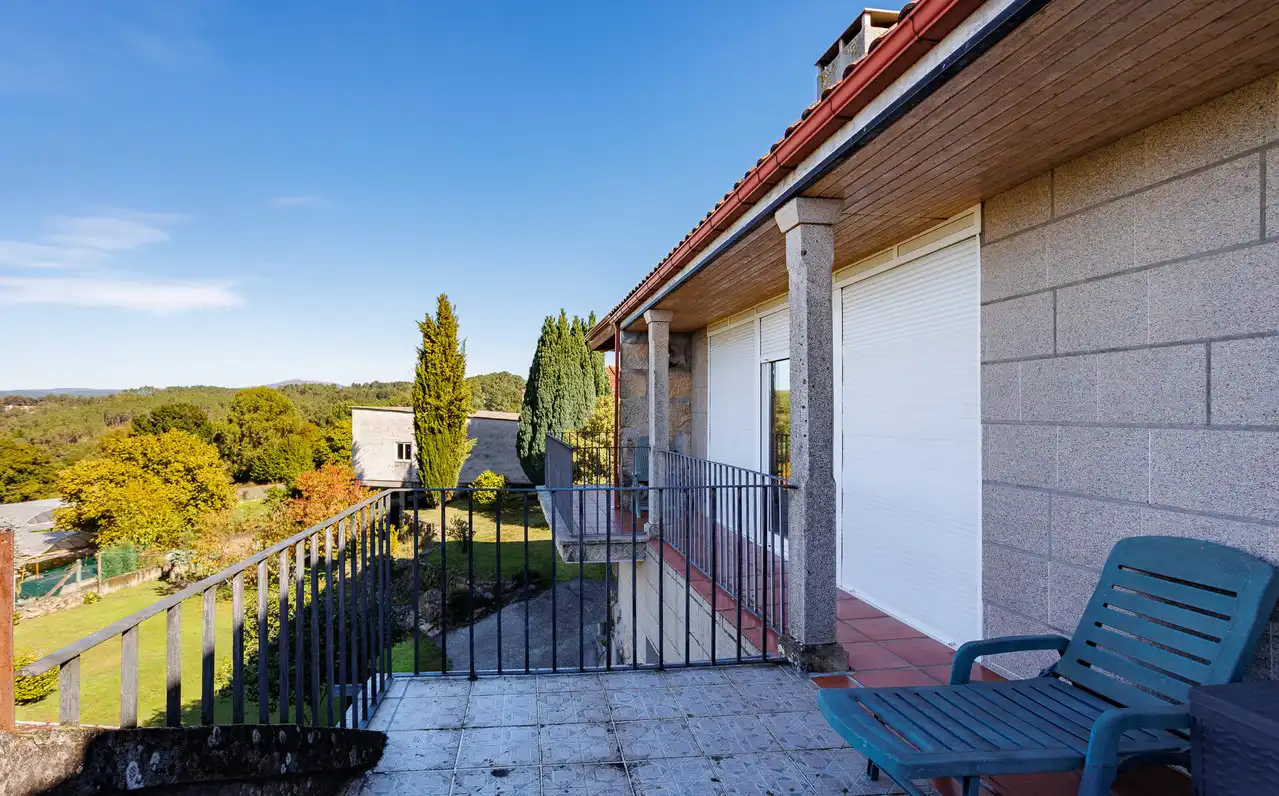 Casa amb terrassa en venda a Amoeiro, imagen 46