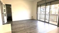 Dormitori de Pis en venda en Sant Boi de Llobregat amb Parquet i Balcó