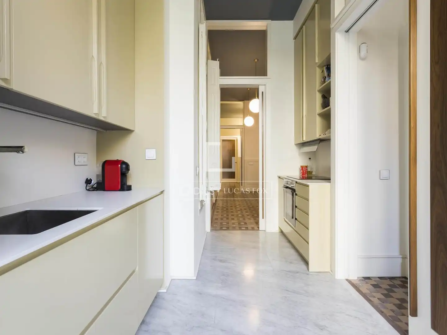Kitchen of Flat for rent in Barcelona  with Air Conditioner, Furnished and Balcony