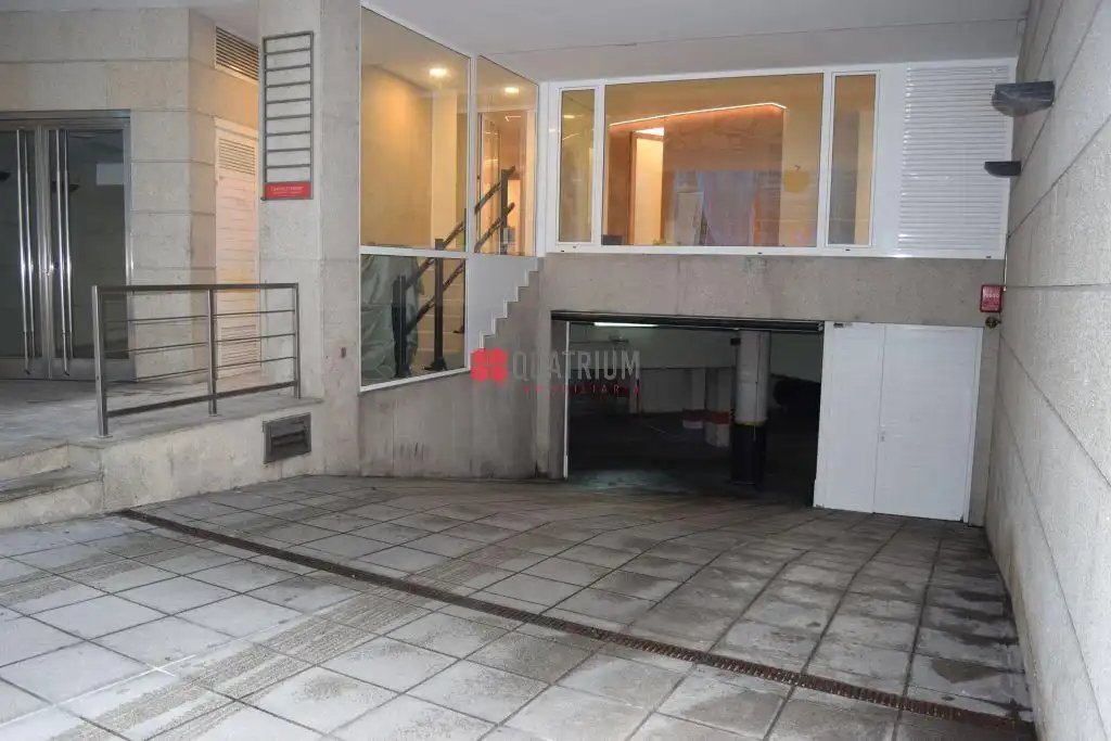 Aparcament en venda a Rúa de Montero Rios