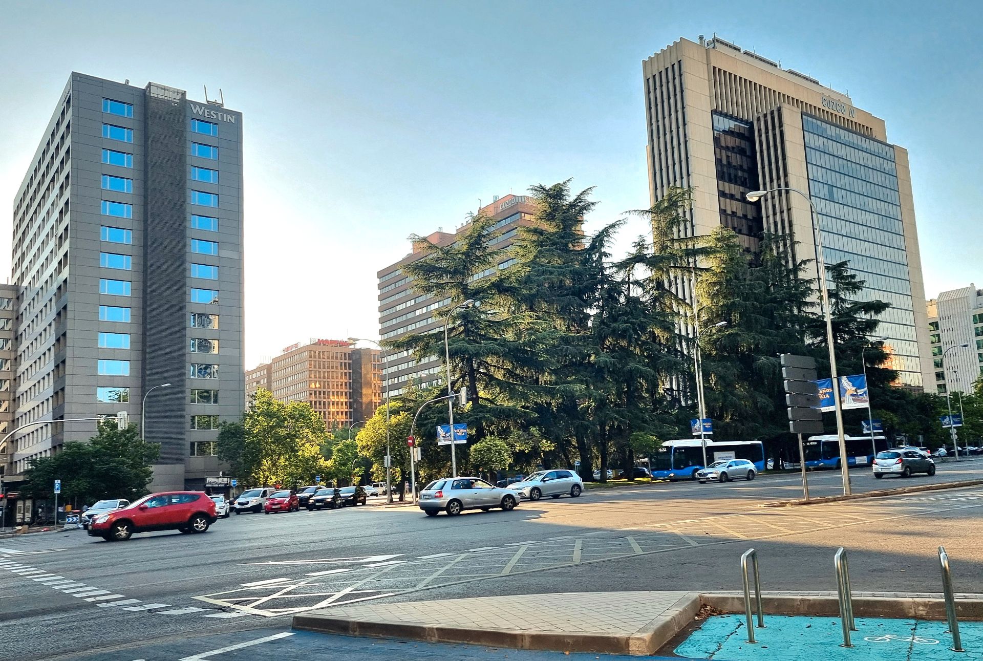 Vista exterior de Pis de lloguer en  Madrid Capital amb Aire condicionat i Calefacció