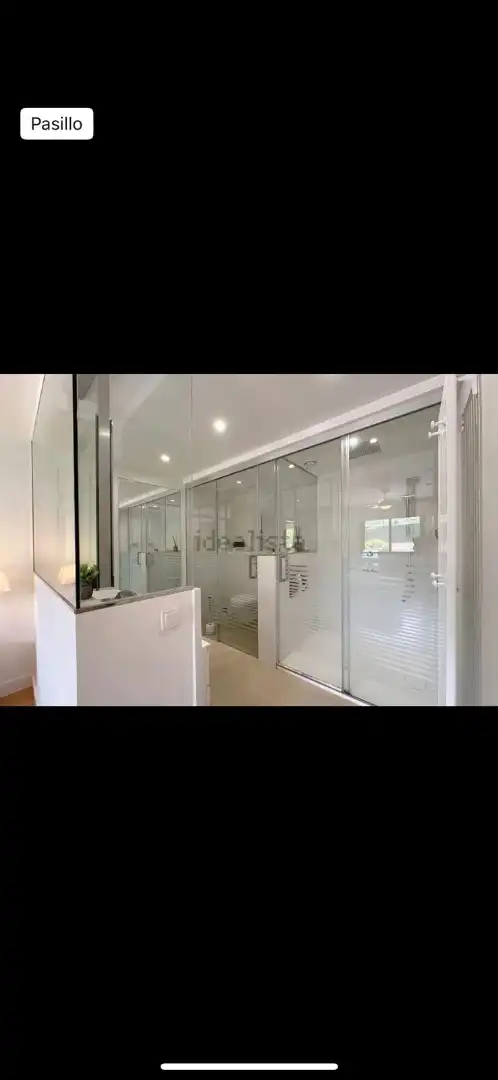 Bathroom of Detached homes for rent in La Navata