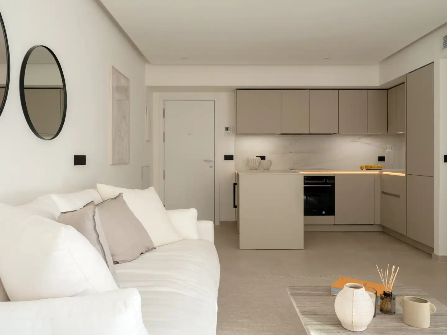 Sala de estar de Apartamento en venta en  Palma de Mallorca con Aire acondicionado, Terraza y Piscina