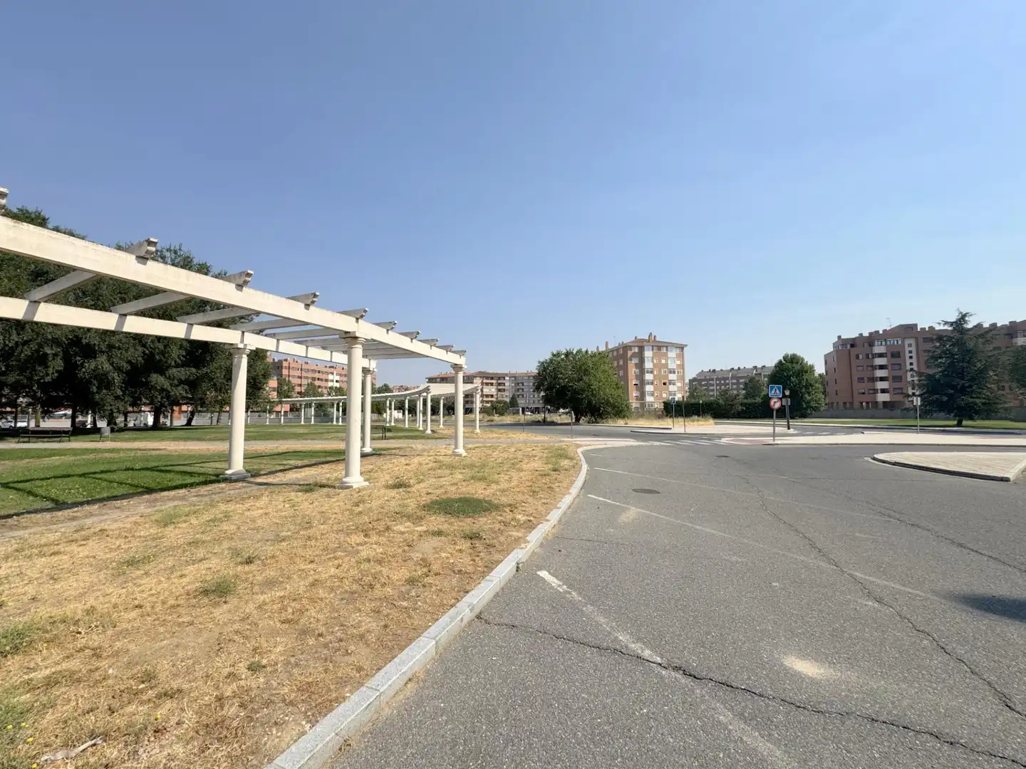 Vista exterior de Piso en venta en Ávila con Calefacción y Piscina comunitaria