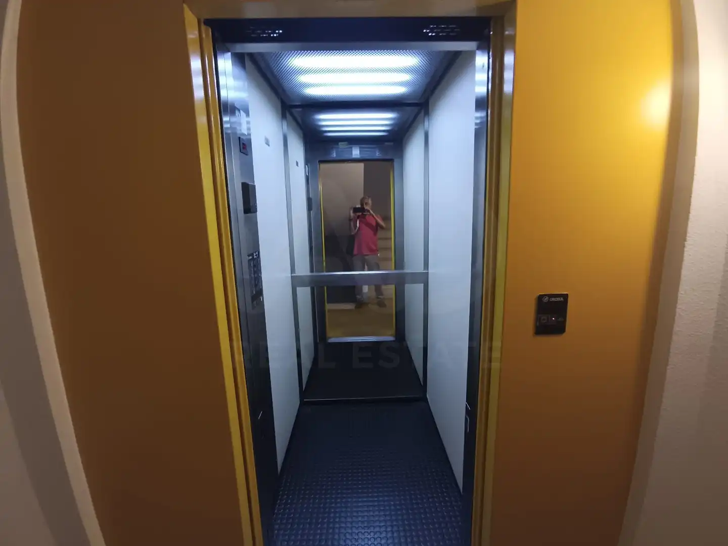 Einzelparkplatz zum Verkauf in Calle de Toledo, imagen 8