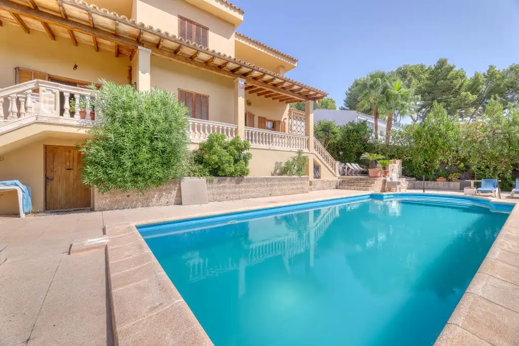 Swimming pool of Houses for sale in Calvià  with Air Conditioner, Private garden and Terrace