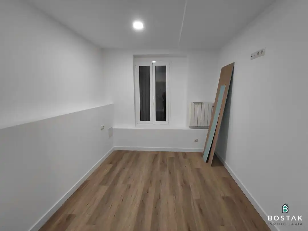 Flat for sale in Bilbao   with Heating and Balcony