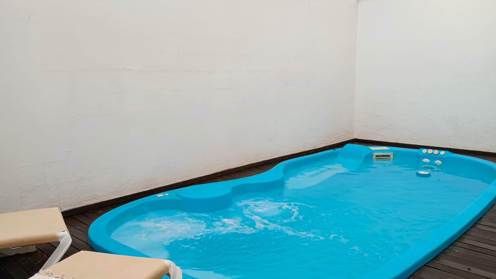 Swimming pool of Single-family semi-detached for sale in La Gineta  with Air Conditioner, Heating and Parquet flooring