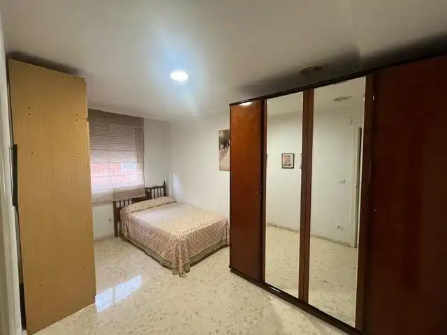 Reihenhaus mit Pool zum Verkauf in Calle de Josefina Manresa, imagen 22