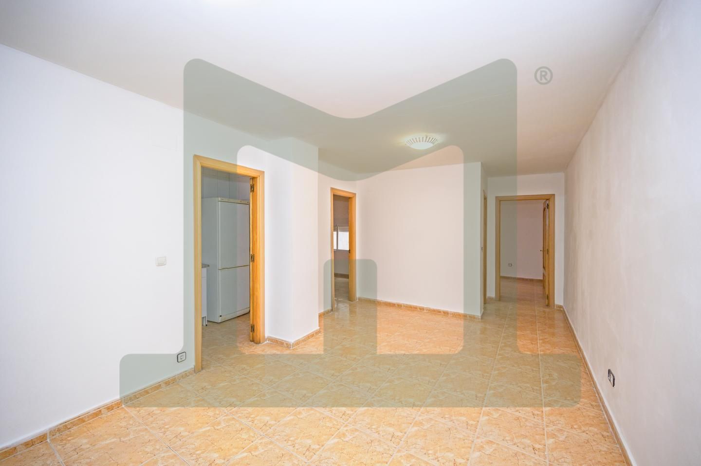 Planta baixa en venda en Parla amb Traster