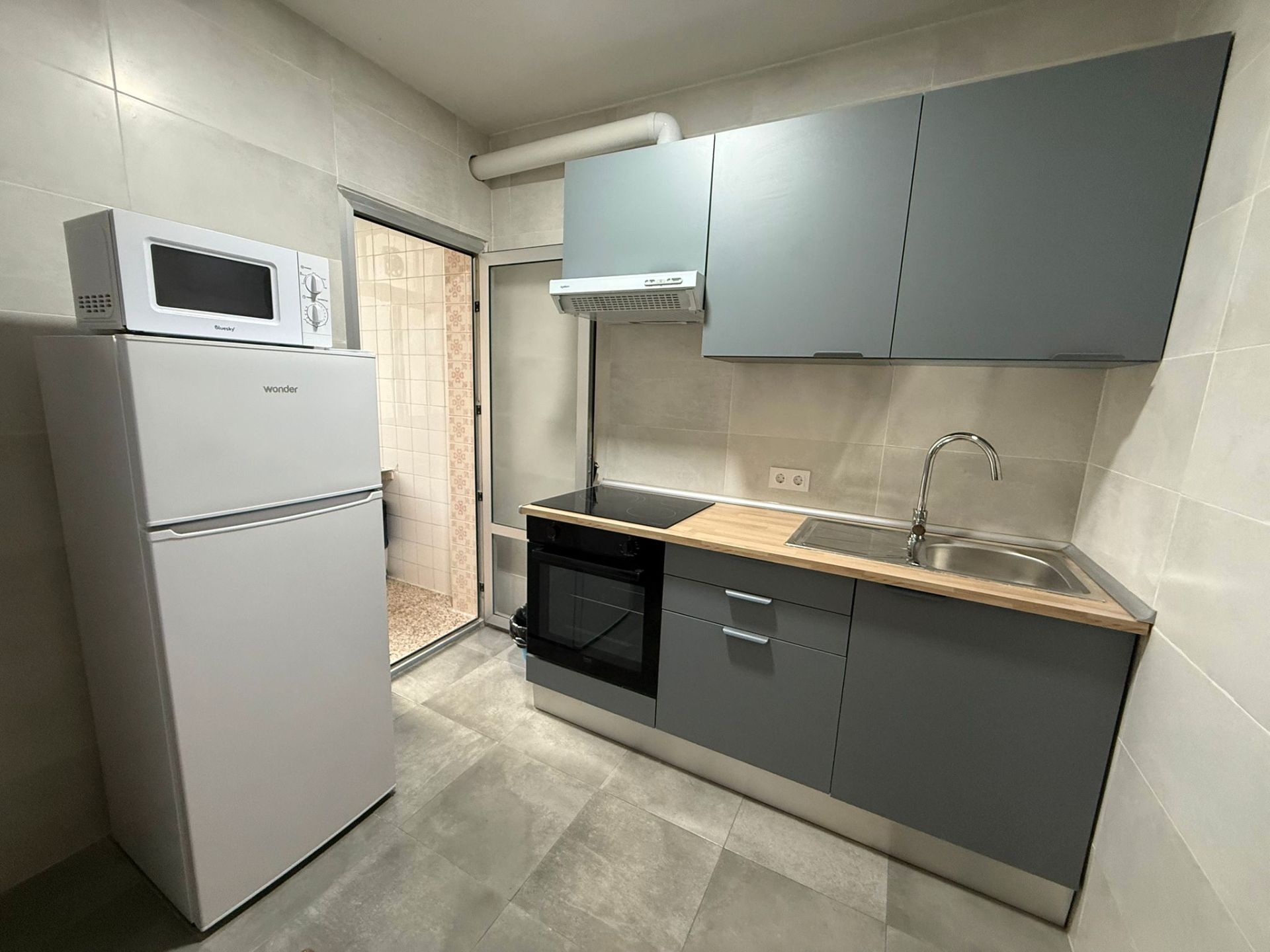 Kitchen of Flat for sale in Puertollano  with Air Conditioner, Furnished and Balcony