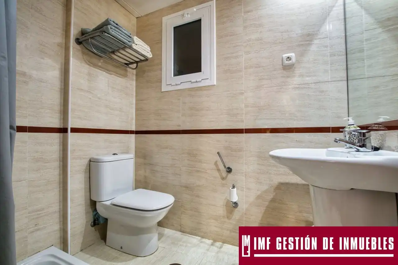 Badezimmer von Wohnung zum Verkauf in Rincón de la Victoria mit Terrasse, Möbliert und Gemeinschaftspool