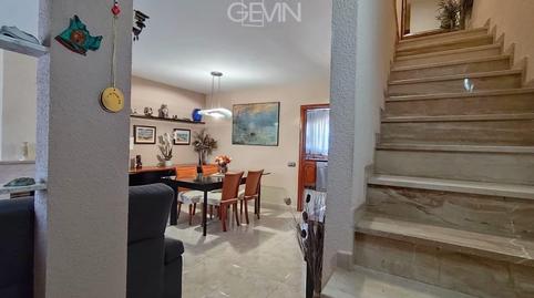 Foto 4 de Casa adosada en venta en Santa Perpètua de Mogoda, Barcelona