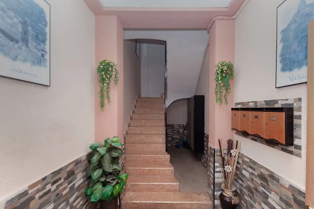Piso en venta en Paterna con Balcón