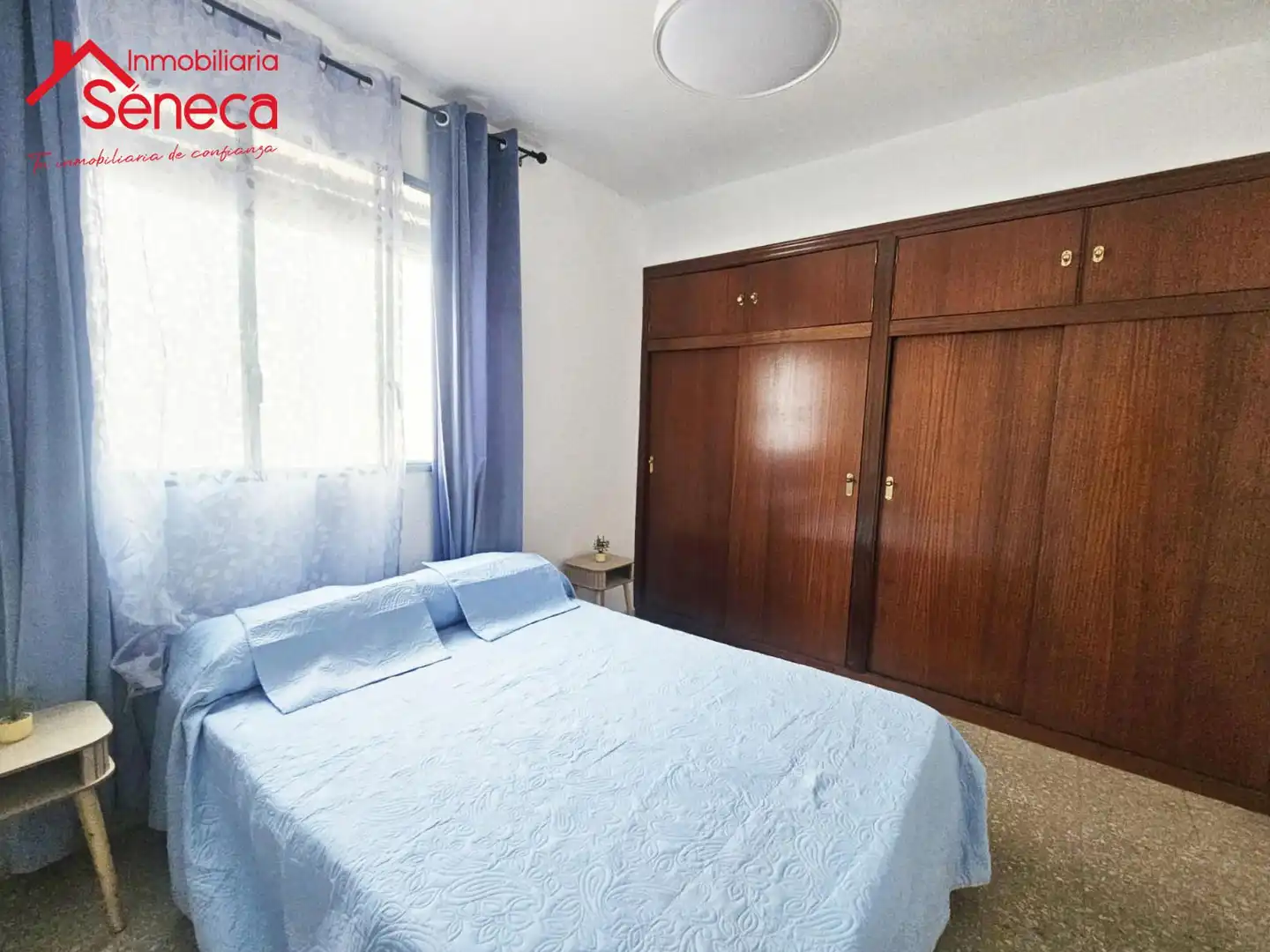 Habitación de Piso de alquiler en Córdoba con Terraza y Amueblado