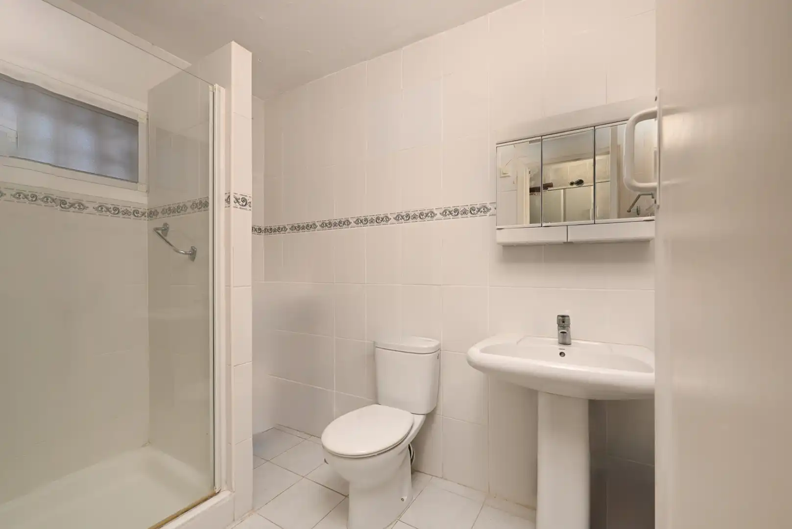Badezimmer von Wohnungen zum Verkauf in Mijas mit Terrasse, Schwimmbad und Möbliert
