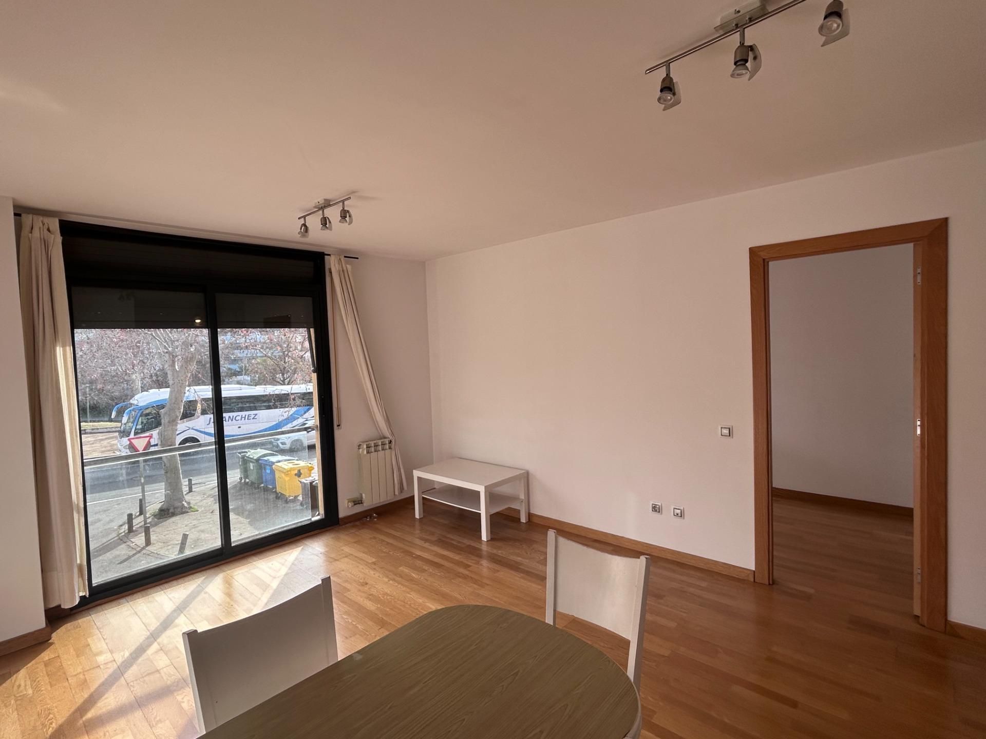 Living room of Flat for sale in Terrassa  with Heating and Parquet flooring