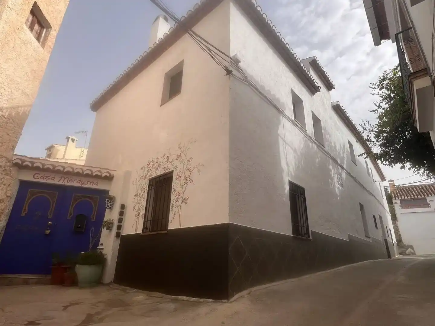 Vista exterior de Casa adosada en venda en Lecrín amb Piscina i Balcó