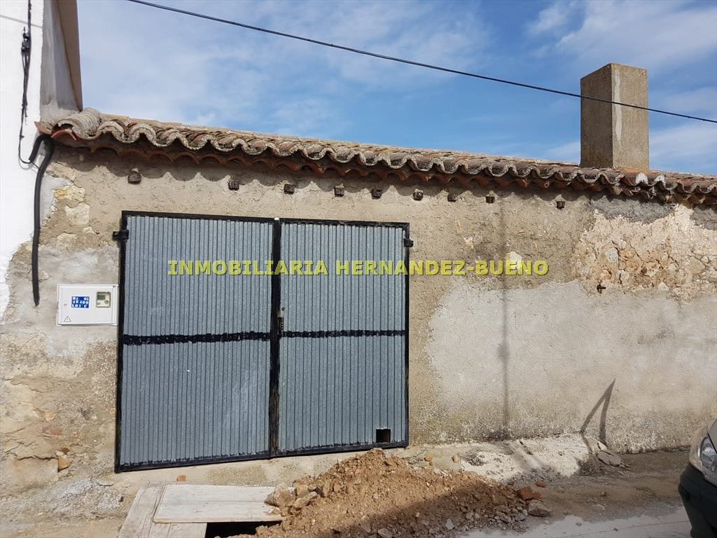Vista exterior de Casa o xalet en venda en Fresno Alhándiga amb Calefacció i Terrassa