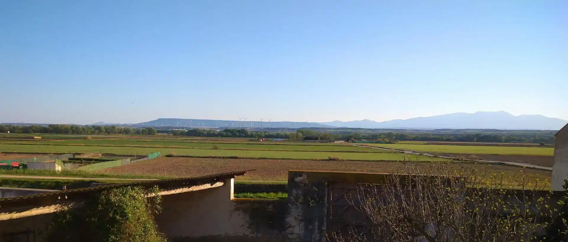 Casa adosada en venda en Cabanillas amb Balcó