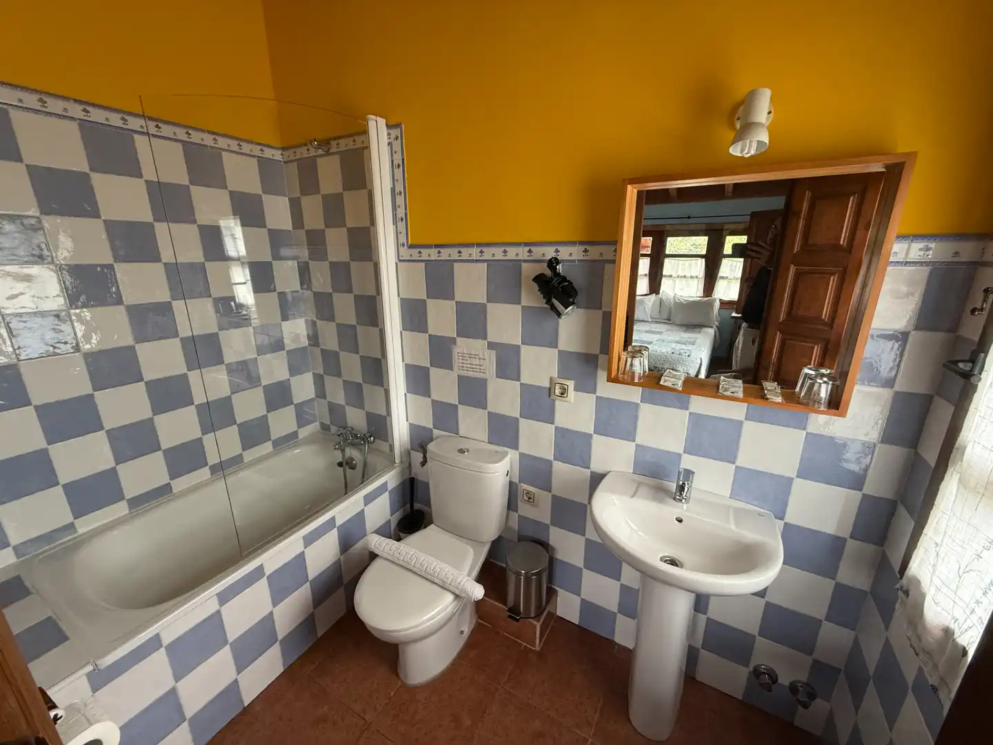Bany de Casa o xalet en venda en Ribadesella amb Calefacció, Jardí privat i Parquet