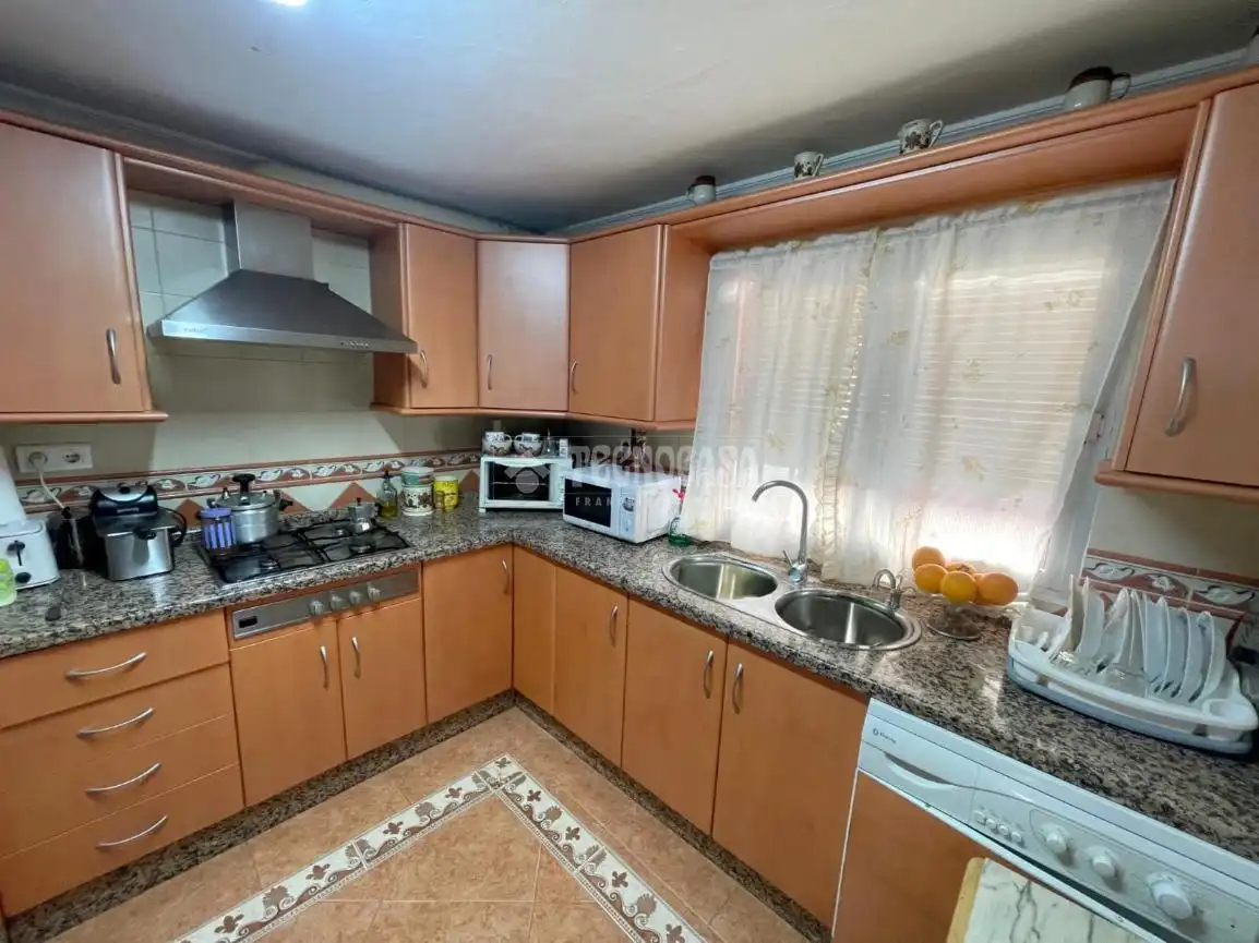 Casa adosada en venta en Fuentemora