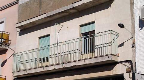 Edificio en venta, céntrico, muchas posibilidades.
