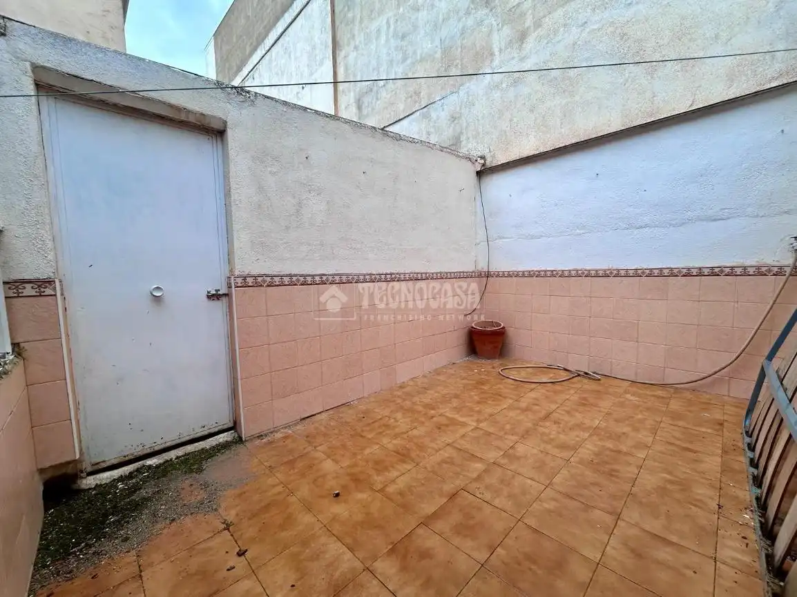 Vista exterior de Casa o chalet en venta en Jódar con Aire acondicionado, Terraza y Amueblado
