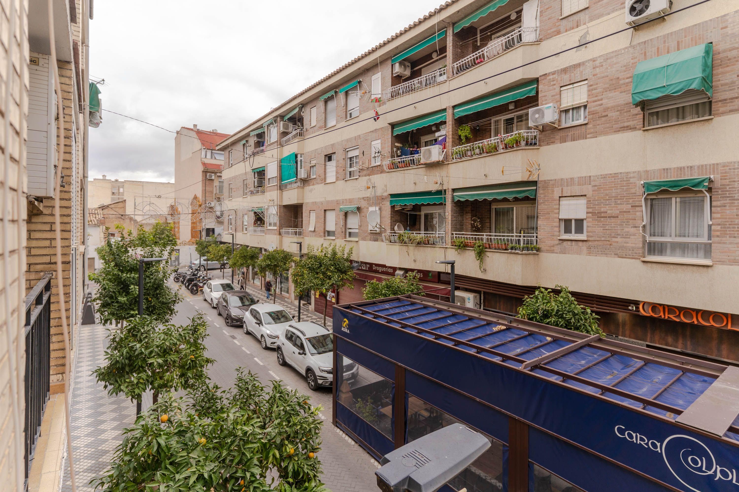 Vista exterior de Pis en venda en Maracena amb Aire condicionat i Balcó