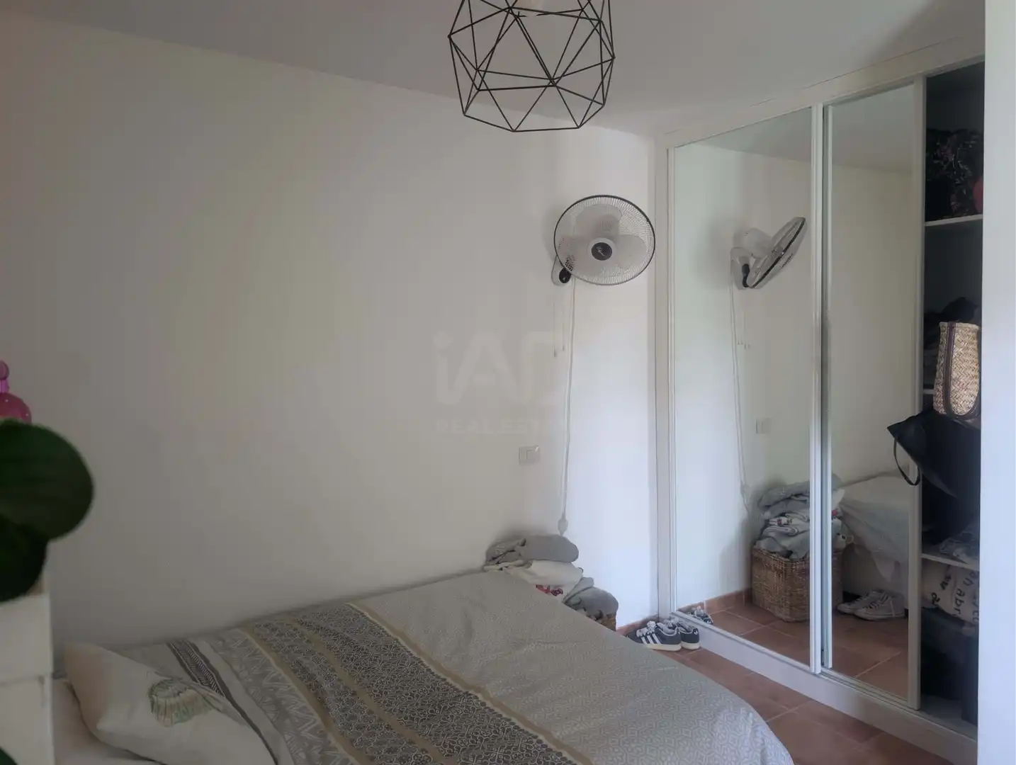 Habitación de Casa adosada en venta en Yaiza con Calefacción, Terraza y Piscina