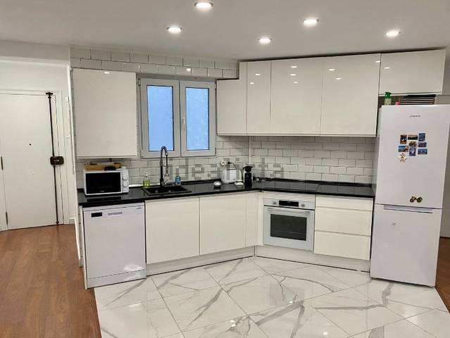 Piso en Venta en Carrer de Jerónima Galés en L'Hort de Senabre