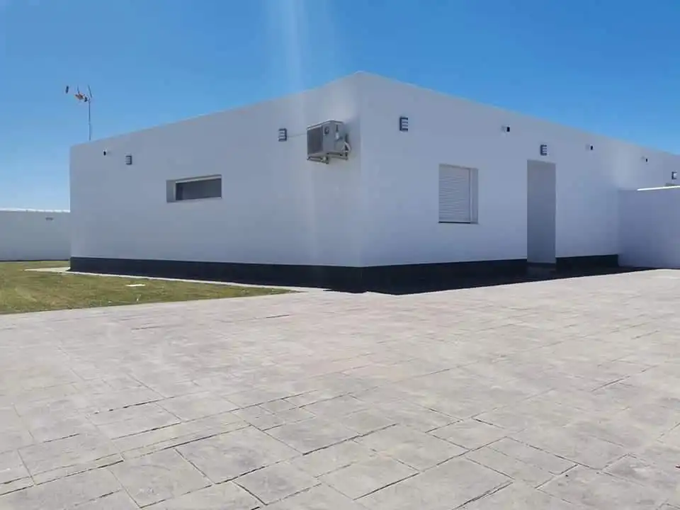 Exterior view of Houses for sale in Chiclana de la Frontera  with Air Conditioner and Swimming Pool
