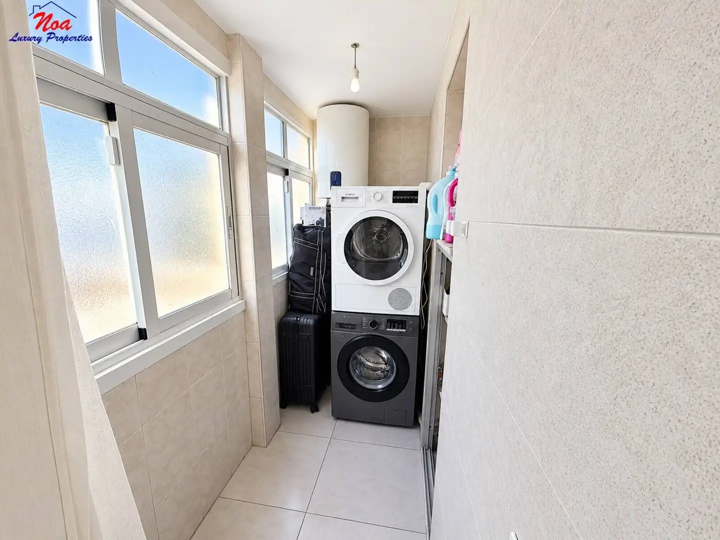Apartamento con balcón en venta en Calle Tres Banderas, imagen 15