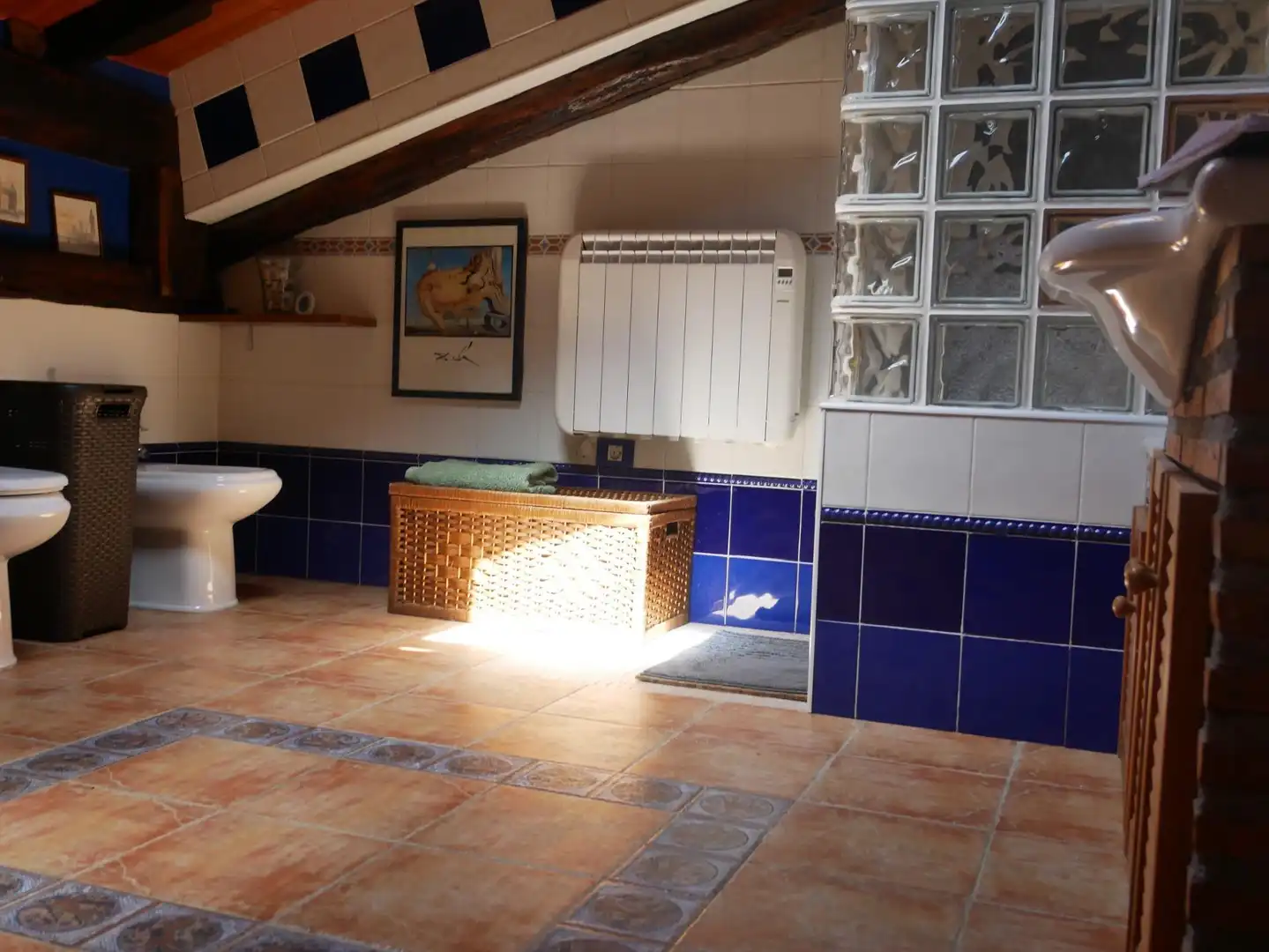 Bany de Casa adosada en venda en Arrankudiaga / Zollo amb Calefacció i Jardí privat