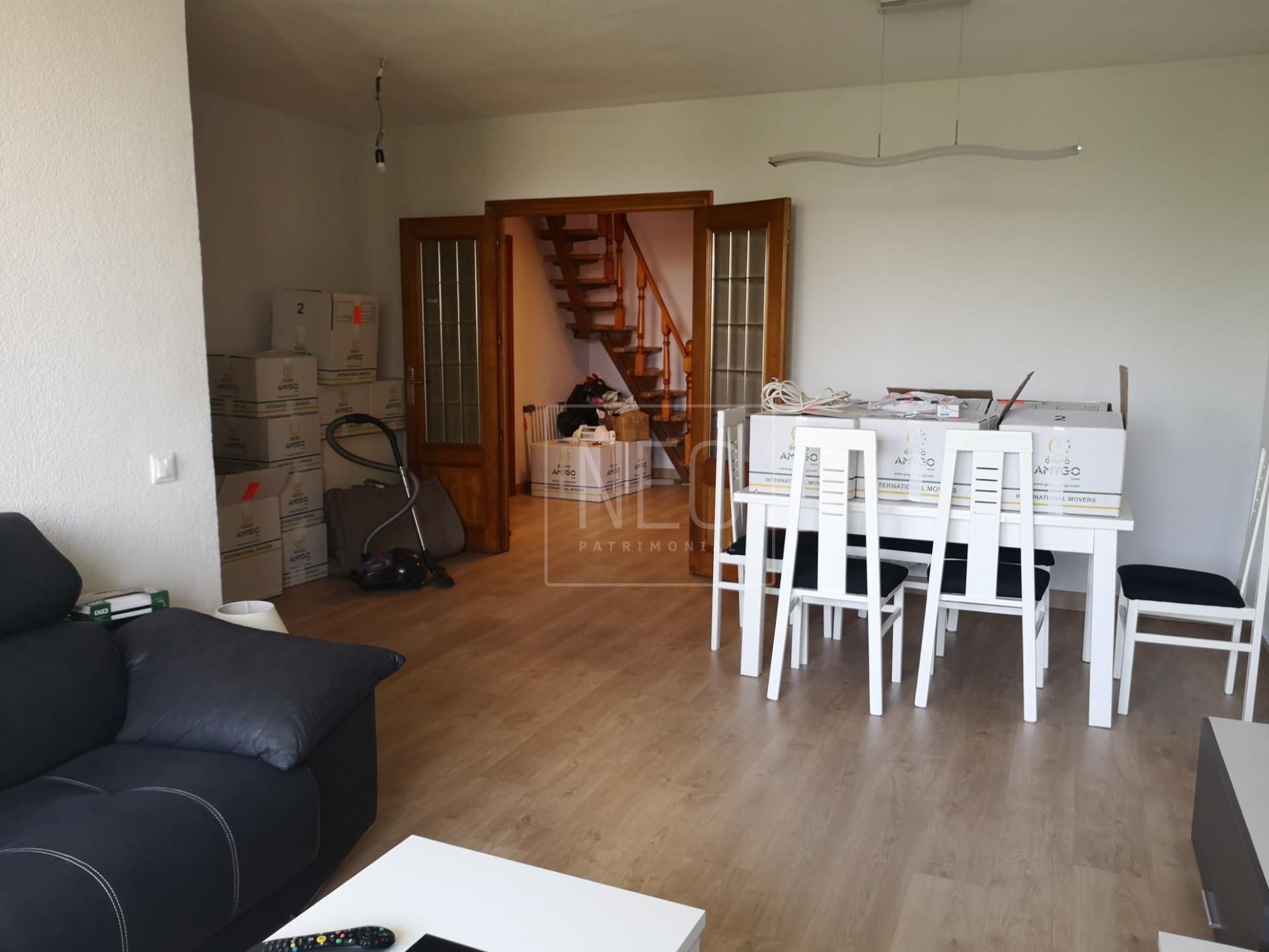 Living room of Attic for sale in  Madrid Capital  with Air Conditioner, Private garden and Terrace