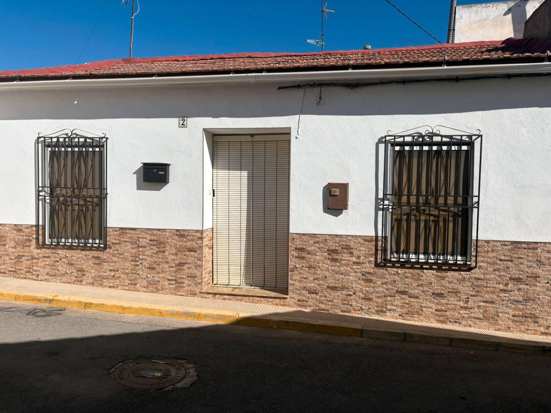 Exterior view of House or chalet for sale in Bigastro  with Air Conditioner and Furnished