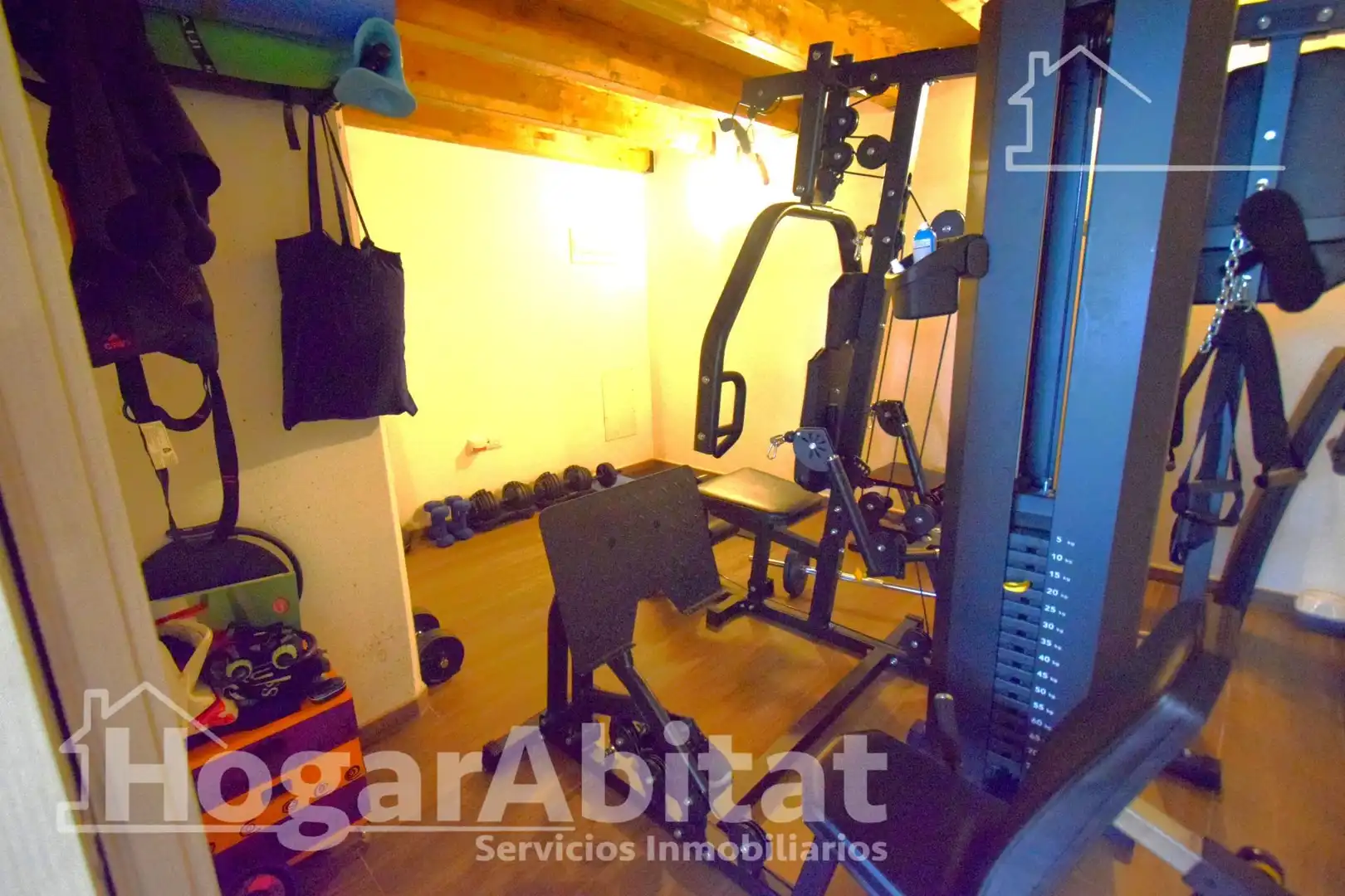 Piso en venta en Xirivella con Parquet