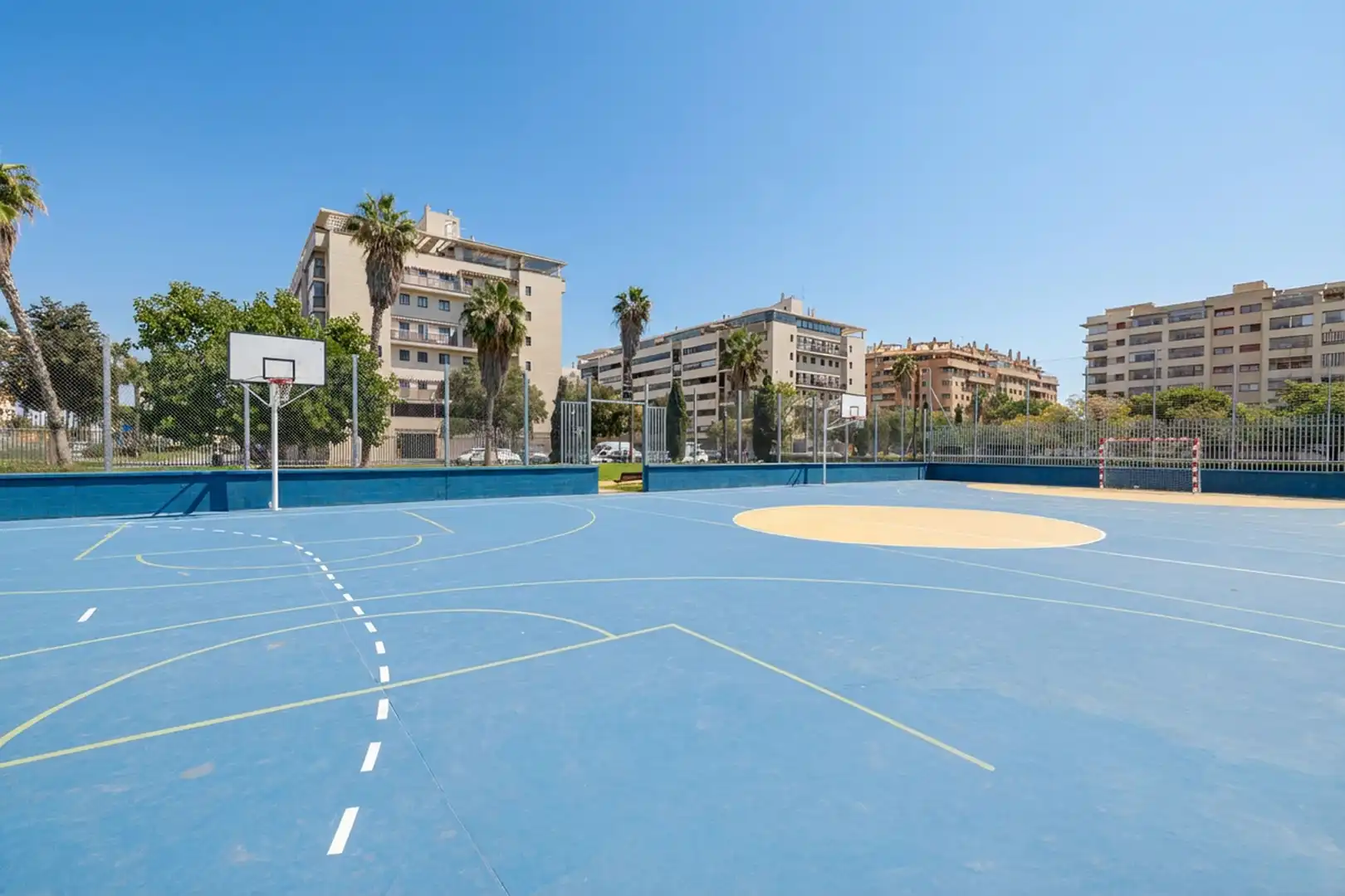 Exterior view of Flat for sale in Málaga  with Air Conditioner, Heating and Terrace