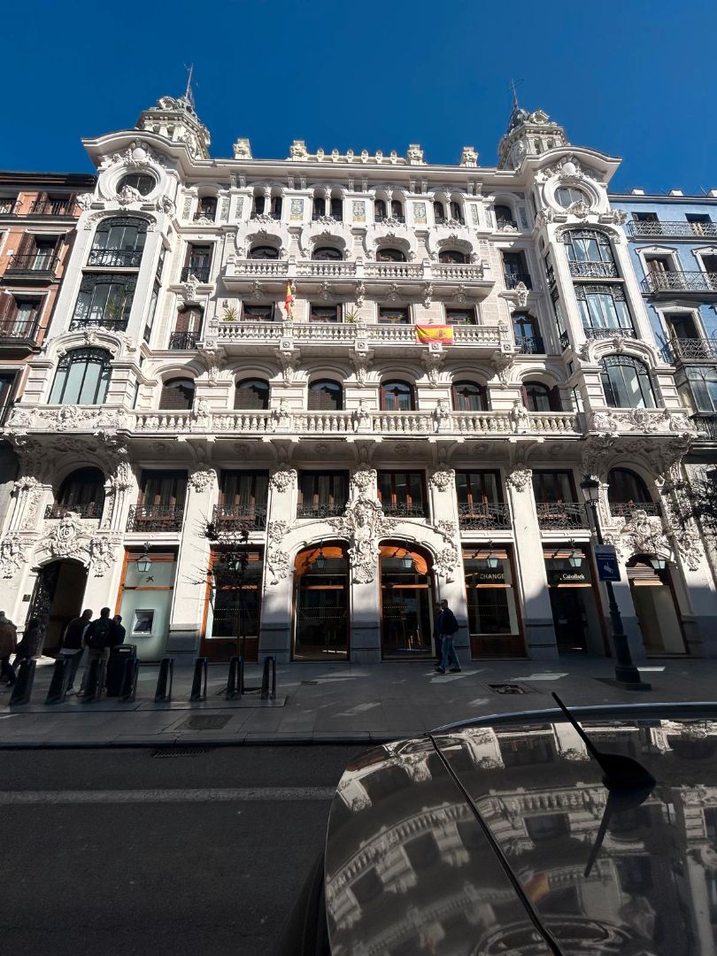 Vista exterior de Pis en venda en  Madrid Capital amb Calefacció, Parquet i Traster