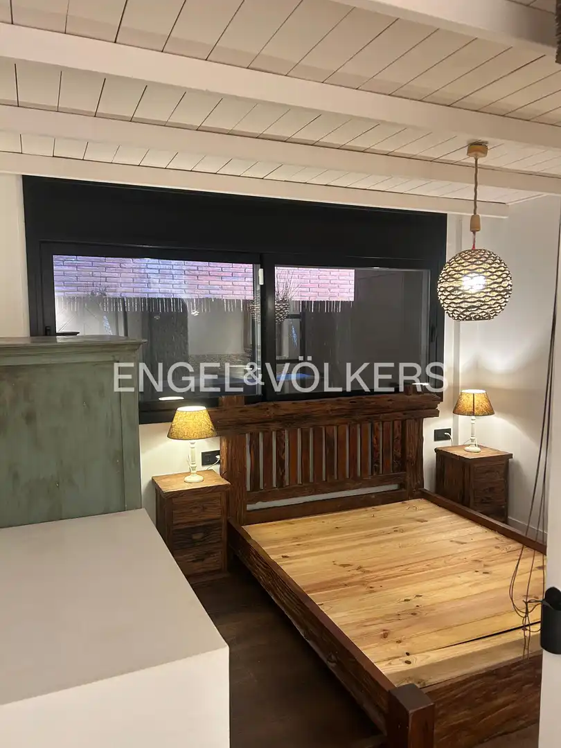 Vista exterior de Apartamento de alquiler en Sant Cugat del Vallès con Aire acondicionado, Calefacción y Parquet