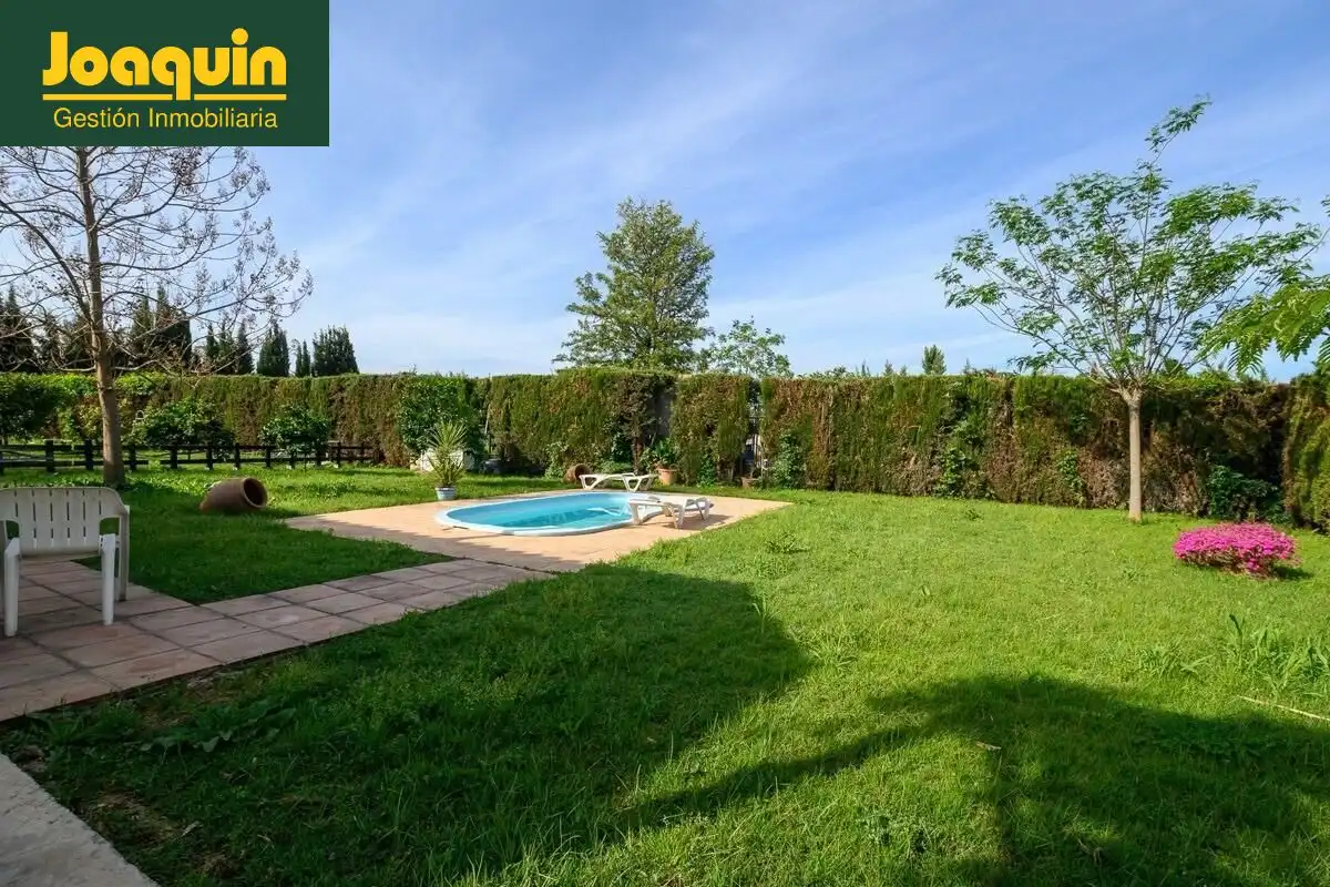 Jardí de Finca rústica en venda en Córdoba amb Piscina comunitària