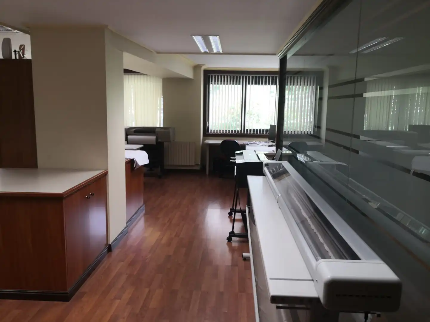 Büro zur Miete in Vigo  mit Klimaanlage, Heizung und Möbliert