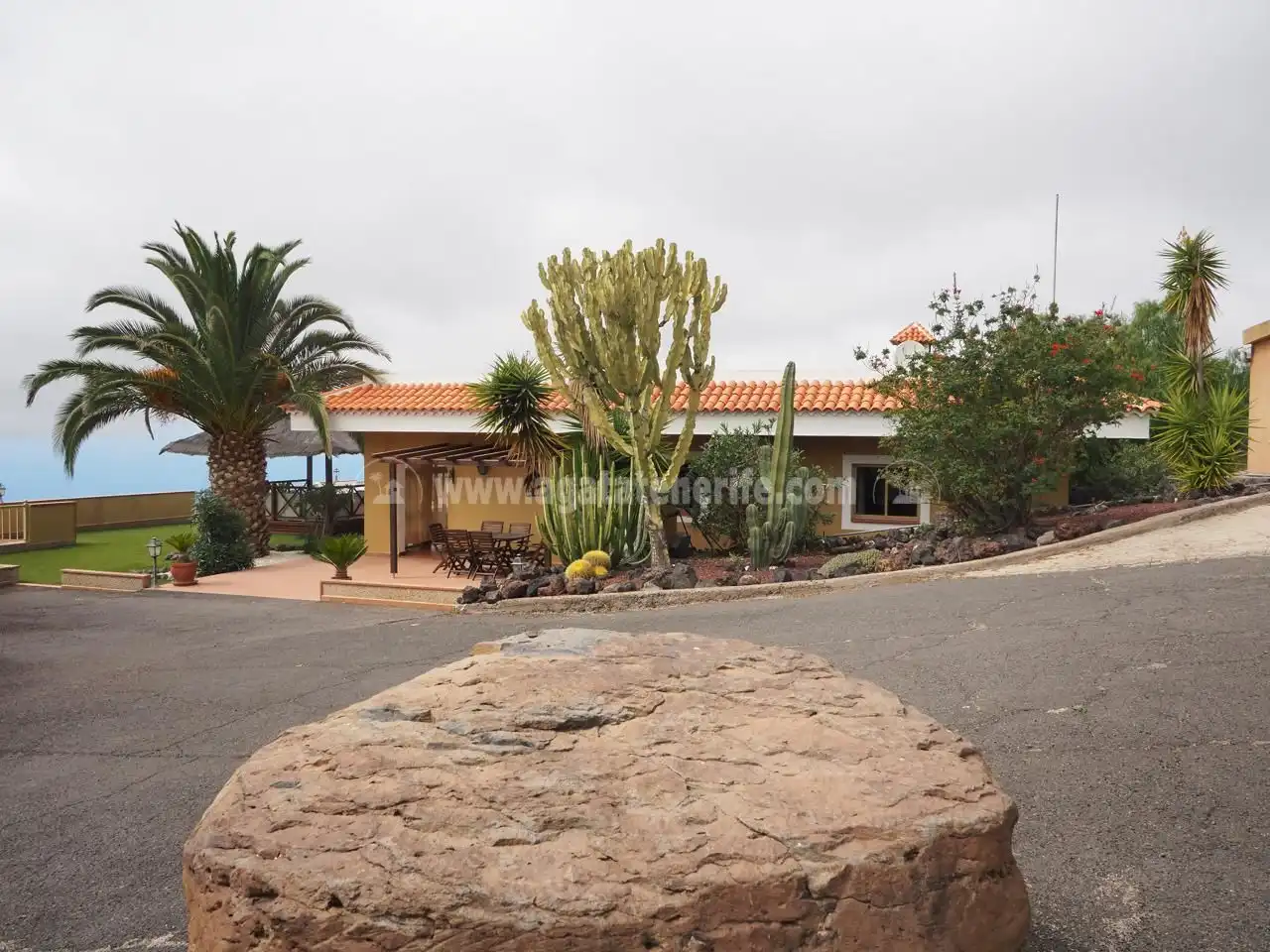Country homes for sale in Casco Urbano