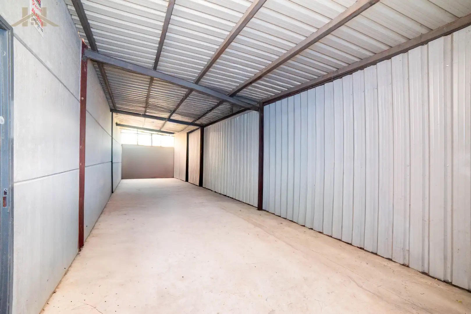 Nave industrial en venta en Pelayos de la Presa con Alarma